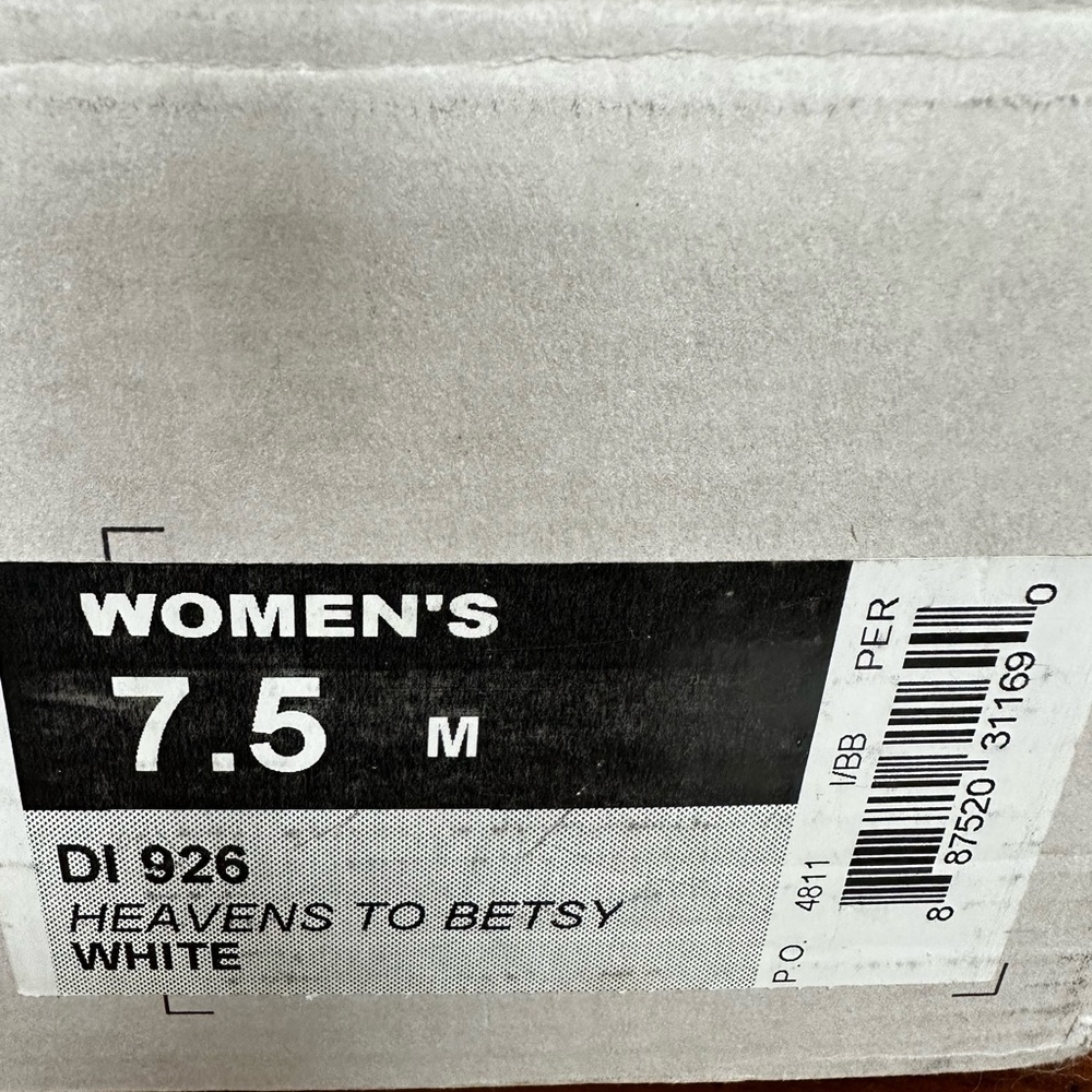 Dingo White Leather Western Boots - Picture 5 of 6